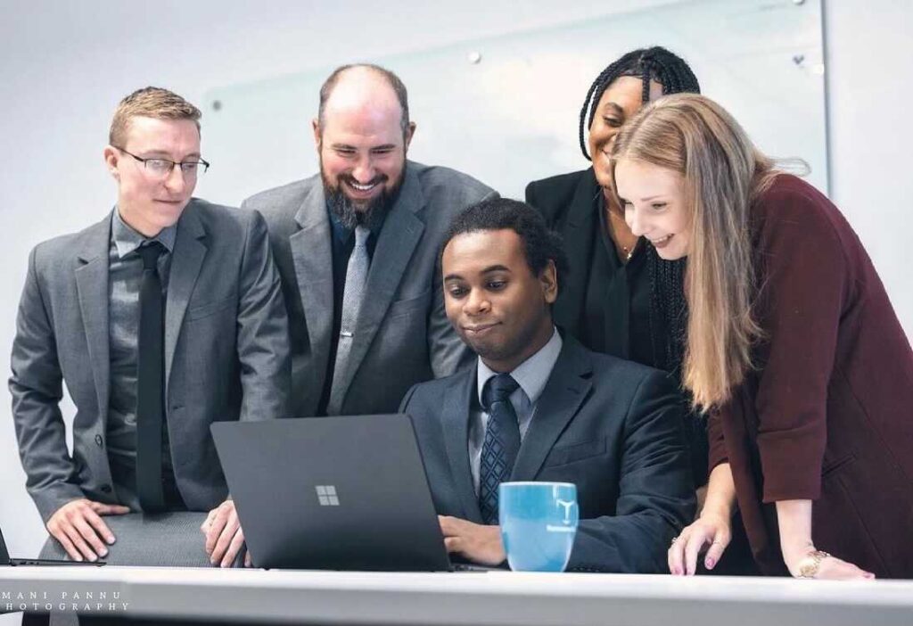 CPQ Implementation experts, How to complete cpq implementation, CPQ implementation, Sales process optimization, Quote to cash process, Guided selling, Data management, CPQ goals, CPQ features, Change management, CPQ team selection, Post-implementation support
